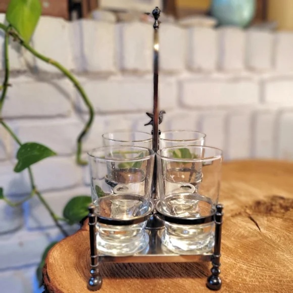 Reed and Barton Vintage Silverplated Cocktail serving set - Picture 9 of 12